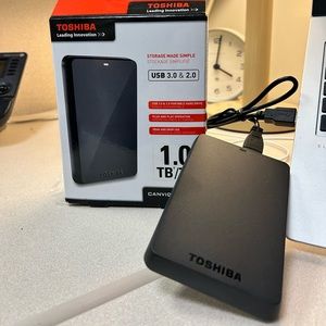 Toshiba 1TB Portable External Hard Drive